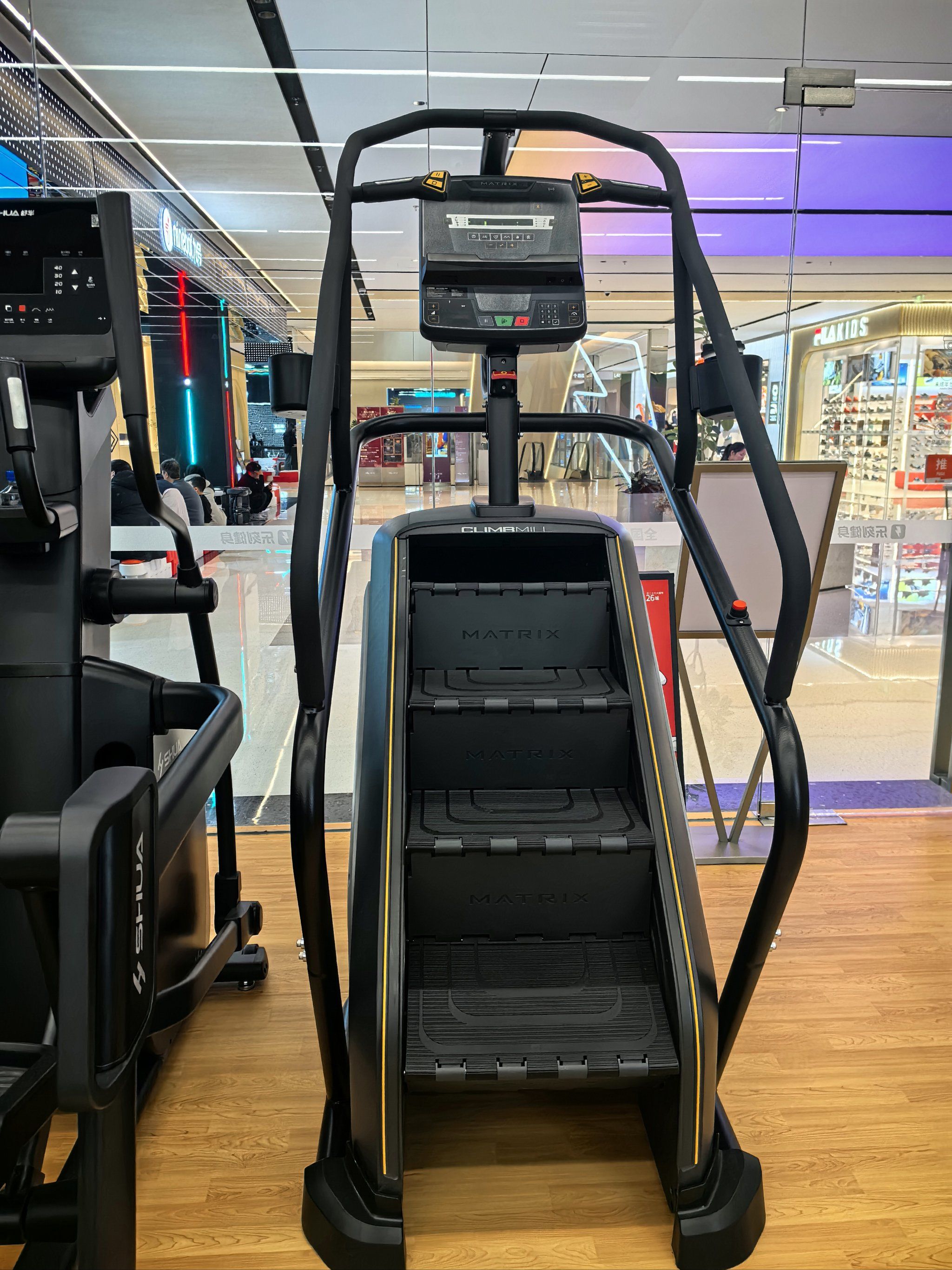 魔鬼器械爬楼机