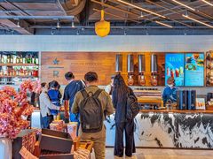 -星巴克(港汇1号办公楼店)