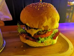 -HIB HUB公社(解放西路店)