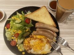 -必胜客(绿地新都会店)