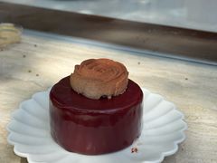 -VERIE BAKEHOUSE