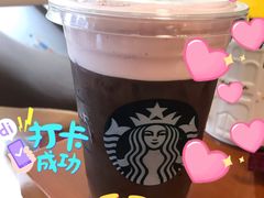 落樱飘雪冷萃-星巴克臻选(广州高德置地秋广场店)