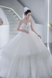 -艾米丽婚纱礼服