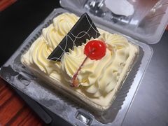 -白玉兰食品甜凤店(合生汇店)