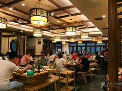 大堂-锅首鲜品火锅(鸳鸯店)