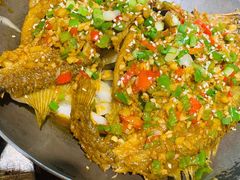 干锅小桂鱼-梁记粥铺(开元地中海店)