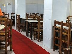 大堂-美兰春记食店·龙舌坡红烧牛肉