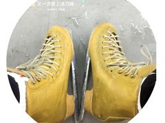-冠军冰场CHAMPION RINK(百联又一城店)