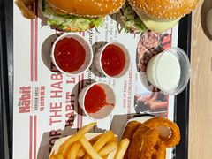 -The Habit Burger Grill 哈比特汉堡(复兴soho店)