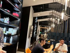 -鲁采LU STYLE(新天地店)
