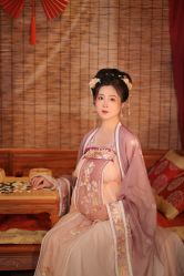 -汉仪华裳汉服馆(打浦桥店)