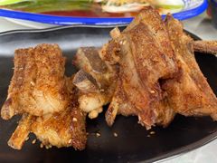 -何适山庄(水长城P2停车场店)