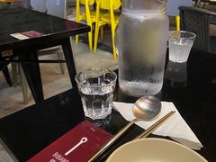 餐具摆设-韩见·韩式拌饭·炸鸡(石厦店)