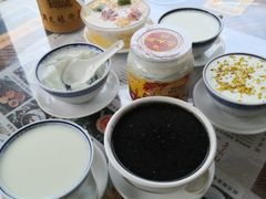 -周大娘牛乳(旧寨古村总店)