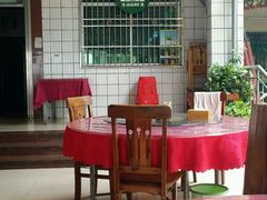 -尕西新疆大盘鸡(回辉村分店)