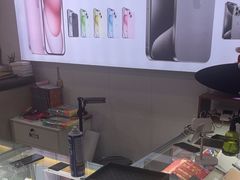 -修卜凡二手严选店·手机维修·回收租赁(川沙地铁站店)