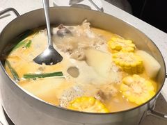 -肥仔文澳门猪骨煲(南京西路店)