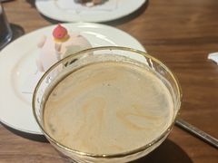 -Fridi Patisserie Cafe