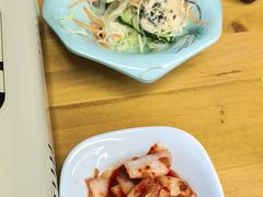 -亲昵春川鸡排(韩国美食街店)