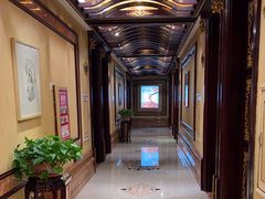-皇宫大酒店
