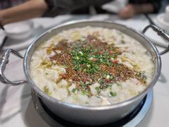 -德林酸菜鱼火锅(南丹店)