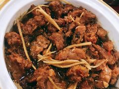 茸汁醇香排骨-何氏排骨(左家塘店)