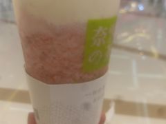 -奈雪的茶(亨特国际广场店)