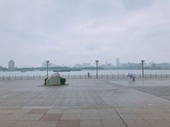 -武昌江滩