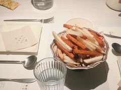 -春树下·树屋花房西餐厅(罍街AS1980店)