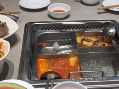 -海底捞火锅(荣盛广场店)