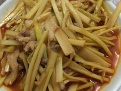 -天乐农家鱼头王(天目湖店)