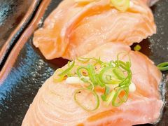 -元祖ぶっち切り寿司 魚心(三宫店)