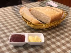 槽子面包切片-华梅西餐厅(哈尔滨中央大街店)
