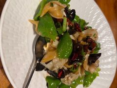 -旺角小渔村·海肠捞饭开创者(环山路店)