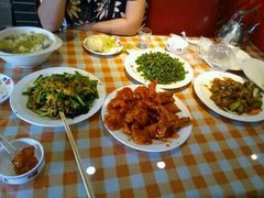-小锅饭豆腐馆(建大店)