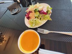 -圣丰索菲特·2 On 988 Café 自助餐厅