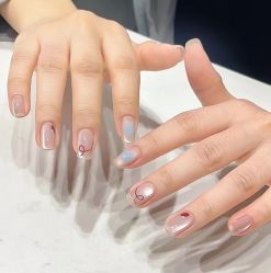 -阿噶西美甲美睫