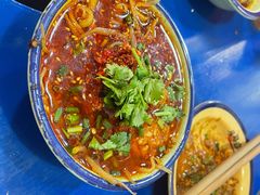 冒川粉-马路边边老成都串串香(星耀城店)