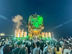 -北戴河碧螺塔海上酒吧公园