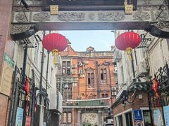 -梅龙镇酒家(南京西路总店)
