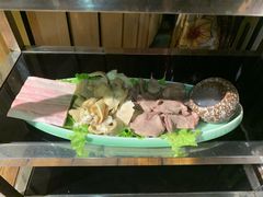 -顶顶汤火牛排火锅·经典铜锅涮肉