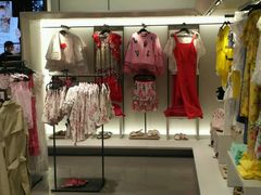-ZARA(熙地港店)