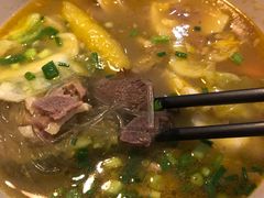 -佬钱湾仔(衣裳街店)