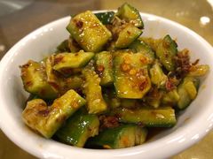 风味拍青瓜-粤·向群饭店(泮塘路店)