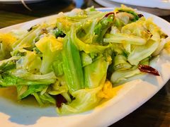 炝炒莲白-菜香小厨(金发·印象南滨店)