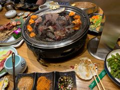 -金石青云炭火烤肉店(中房上东花墅店)