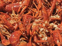 -琥珀老六龙虾(四里河店)