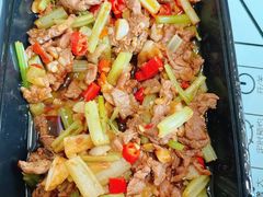 -老湘亲·品鉴湘菜(蔡塘爱琴海店)