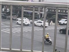 -冯记香辣兔火锅(茶店子总店)