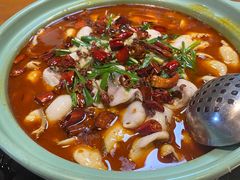 -重庆鸡公煲·青锅花椒鱼(牡丹江路店)